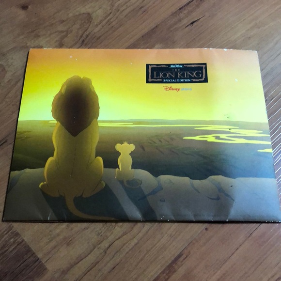 ❌❌SOLD❌❌Vintage lion 🦁 king 👑 Disney lithographs - Picture 2 of 5